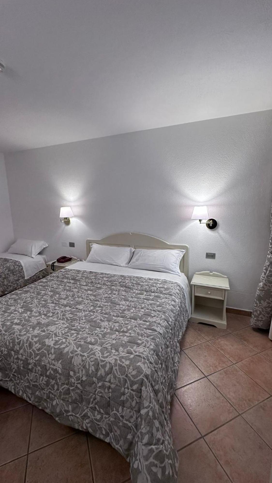 Hotel Terranova Ольбия Экстерьер фото